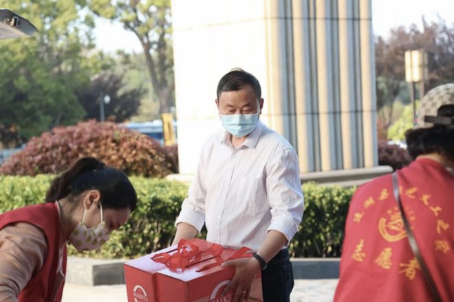 与爱同行 丰网速运诠释幸福的N+ 1种定义